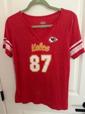 Majestic Red Kansas City Chiefs Kelce #87 V-Neck Kids Tee